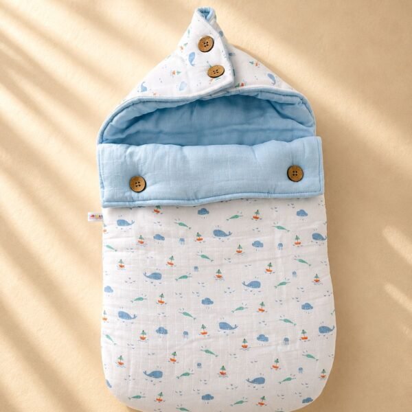 Sleeping Bag Snoozy White and Blue: Fish